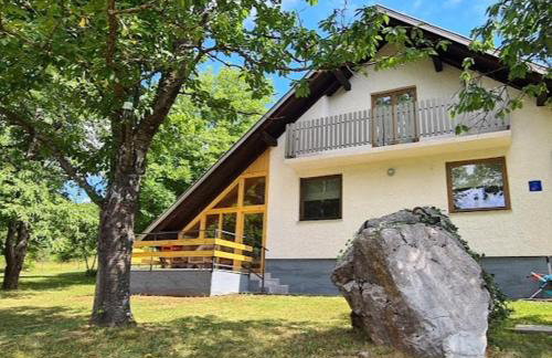 Forestside House Gacka with relax area - Foto 18