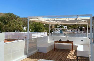 Duplex con terraza en Agua Amarga - Photo 1