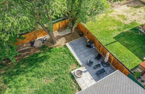 Family Oasis Offices Home Gym Fenced Yard - Foto 48