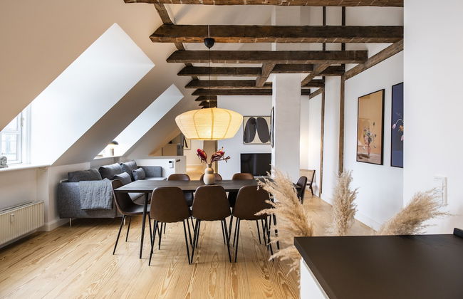 Town Hall Penthouse by Daniel&Jacob’s - Foto 1