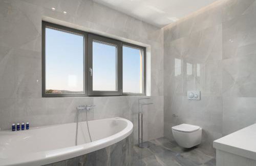 Ivory Villa, Pool, Heated SpaWhirlpool, Sauna & Gym, By ThinkVilla - Foto 39