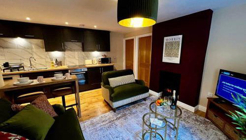 Elegant Hayfield Escape - Heart of Peak District - Foto 2, stove