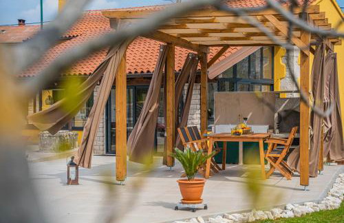 Ferienhaus/HolidayHouse Smokvica **** in Rakalj - Photo 10