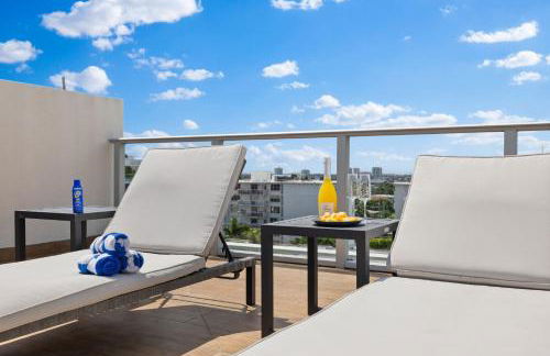 Luxury Condo with Rooftop Pool - 5-Min to Beach - Foto 54