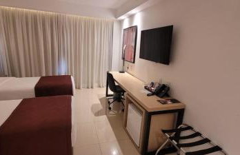 FLAT EXCLUSIVO DENTRO DO HOTEL RAMADÃ - Eixo Monumental - Foto 65