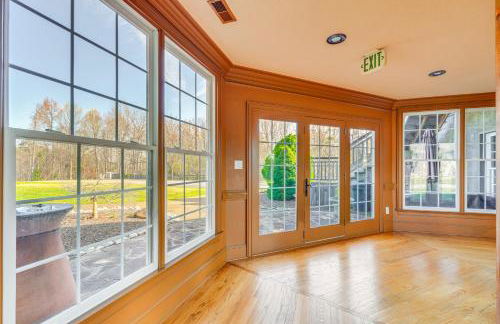 Private Hot Tub Bays View Lodge in Kingsport! - Foto 10