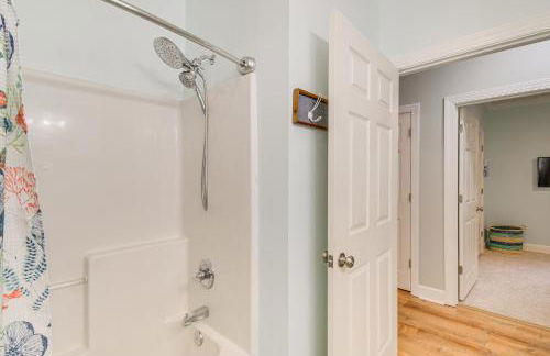 Snowbirds Welcome Foley Condo with Pool Access - Photo 17