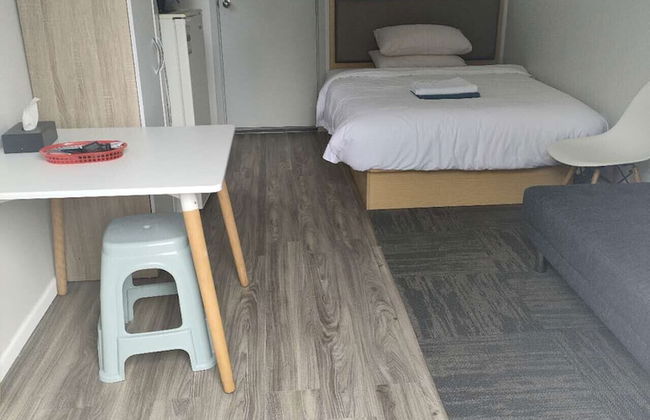 1 Double and 1 sofa bed Garden Chalet B - Photo 2