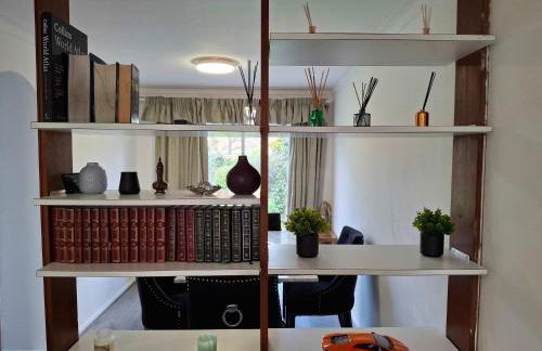 Nicely decorated 3 bedroom house near Heathrow, London - Foto 29