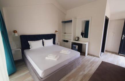 Sunny Beach Apartments - Photo 8