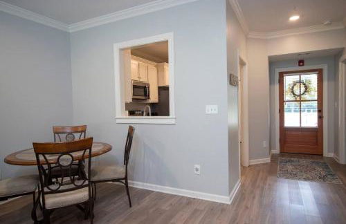 Ground Floor Golf Course Condo - Foto 3