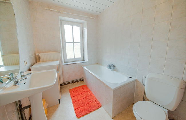 Vacation Home with Sauna - Photo 19