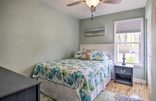 Water Access, Sunroom Ocean View Escape! - Foto 16