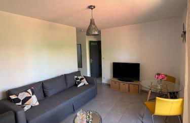 Charmant appartement moderne avec place de parking privative - Foto 29