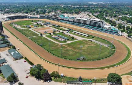 3BR 2BA Derby Home Walk to Churchill Free Parking - Foto 64