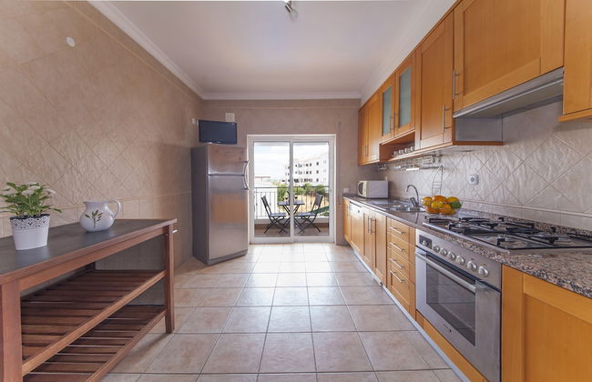 B41 - Windmill Modern with Pool - Foto 8