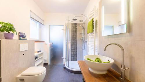 Ruhiges 1-Zi-Apartment, ideal für Kurzaufenthalt für bis zu 4 Personen - Foto 3