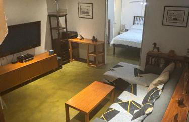 Cozy and Comfy Cellar - Foto 2