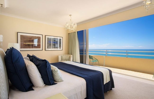 Zenith Ocean Front Apartments - Photo 3