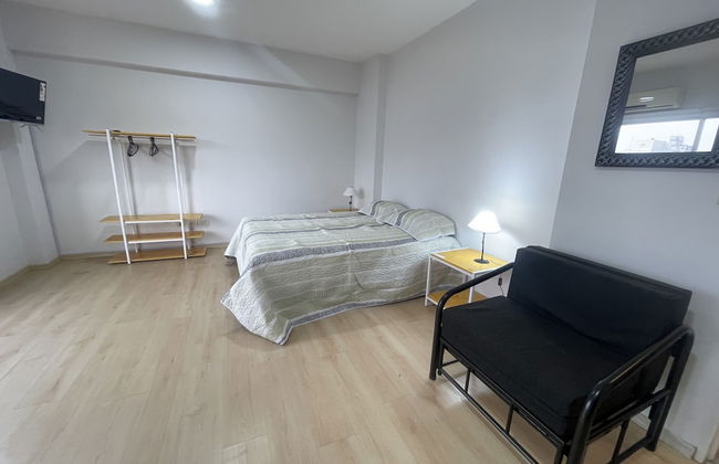 Modern Studio With Open Views, Pool, and 24-hour Security - Foto 3