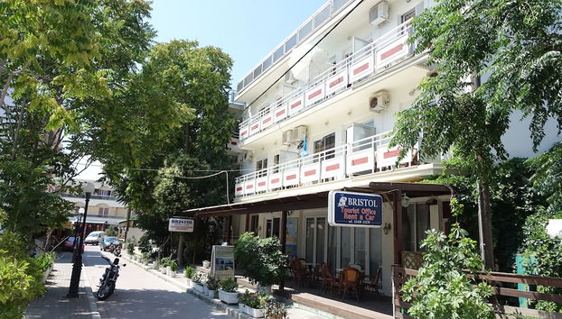 Bristol Hotel & Apartments - Foto 2, Imagem principal
