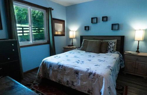 Spacious Catskills Home with Covered Hot Tub - Foto 29