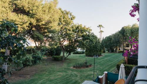 Apartamento luminoso cerca del mar y la montaña - Foto 2, Garden view