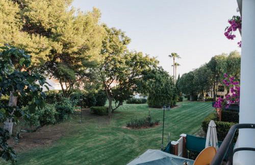 Apartamento luminoso cerca del mar y la montaña - Photo 2