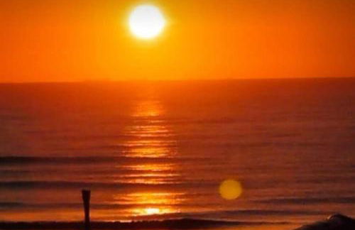 Lindo Apto com vista para o Mar! - Foto 10