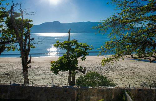 Paraíso Pé na Areia - Casa com 3 Suítes na Praia - Foto 42