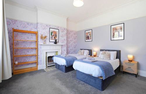 Large 7-Bed House Sleeps 14 FREE Parking ,Contractors & Groups Welcome - Foto 33