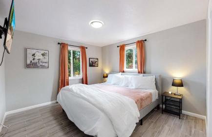 Arvada Private Family Home with Two King Beds - Foto 21