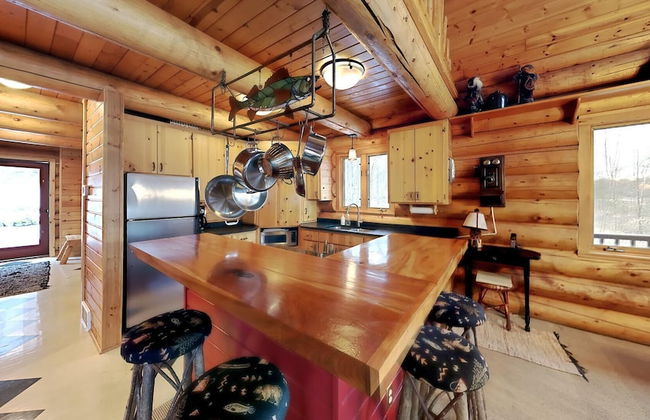 Grand View Log Cabin - Photo 17