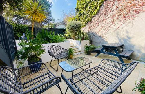 "The Garden Apartment Newquay" by Greenstay Serviced Accommodation - Beautiful 2 Bed Apartment With Parking & Garden Terrace, Dog Friendly, Close To Beaches, Shops & Restaurants - Perfect For Families, Couples, Small Groups & Business Travellers - Foto 2