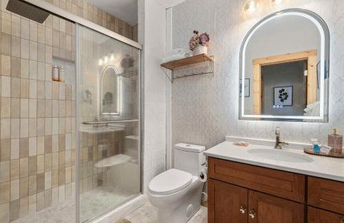 Wow Views! Hot Tub, Sauna, 85 inch TV, Pool Table - Foto 23