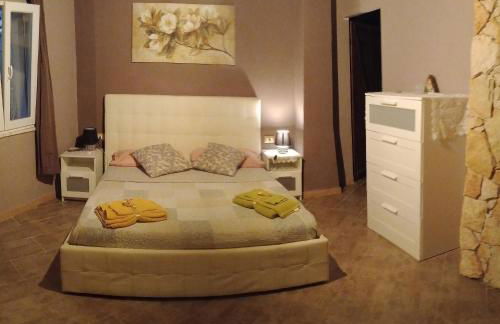 VILLA STRAVANATA - Large Pool, Car and Large Whirlpool Jacuzzi - Foto 30