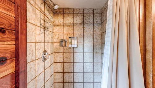 Embrace the Seasons' Sweetness Discover the Serene Beauty of Cole Ridge Chalet - Foto 4