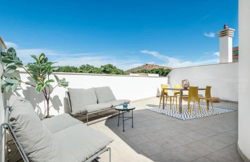 Modern apartment with private terrace by REMS - Photo 2