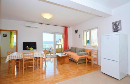 Apartments Punta Milna - Photo 20