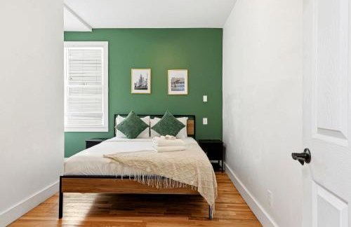 Cozy 2-Floor Home 5BR 3BA 2 Kitchens Backyard - Foto 36