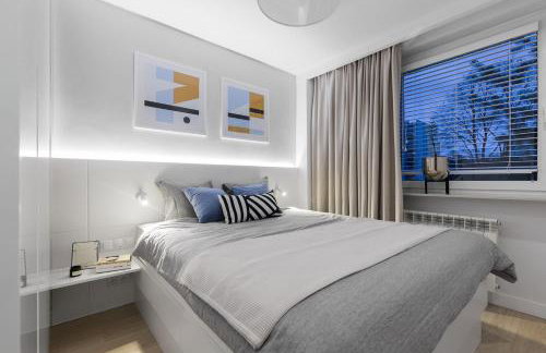 Apartament Bielany 3 min from metro with 5-meals per day diet catering, air conditioning and free parking - Foto 14