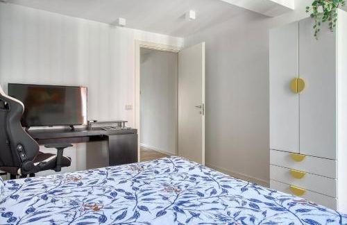 Just Urban Stays - Luminoso Duplex con Terrazzo 10 min Porta Romana - Foto 20