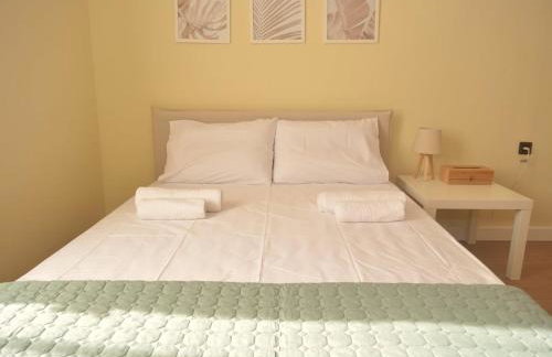 Διώροφη μονοκατοικία στο κέντρο - Foto 23