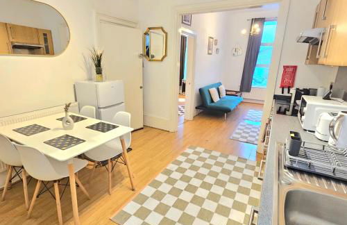 Bright Cosy Urban Apartment near Camden Station - Central London - Foto 5