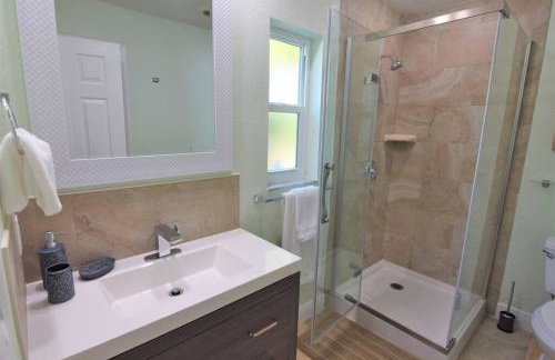 New England 3bd 2bt Home Heated Pool Close to Siesta - Foto 5