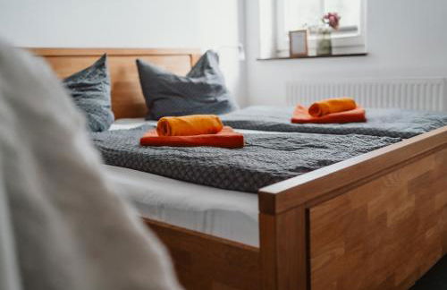 Pension und Ferienwohnung am Teich - Foto 1