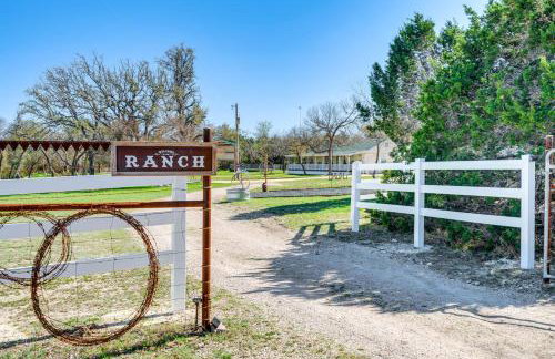 Expansive Bertram Retreat w/ Pool, on 28 Acres! - Photo 44