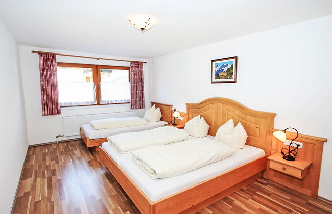 4 bedroom House in Mayrhofen with garden and terrace - Photo 14