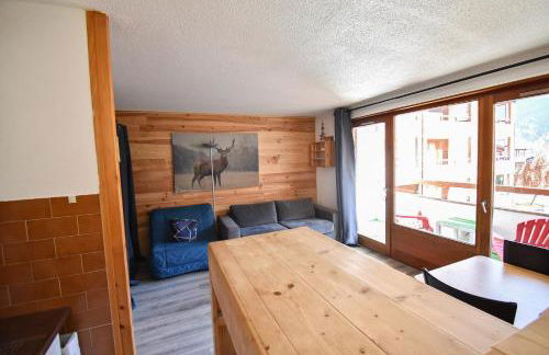 L'Enchalpe, Grand et lumineux studio avec coin montagne 5 personnes, 60m des pistes, PISCINE COUVERTE, WIFI, grand balcon expo EST, DRAPS NON COMPRIS - Foto 3