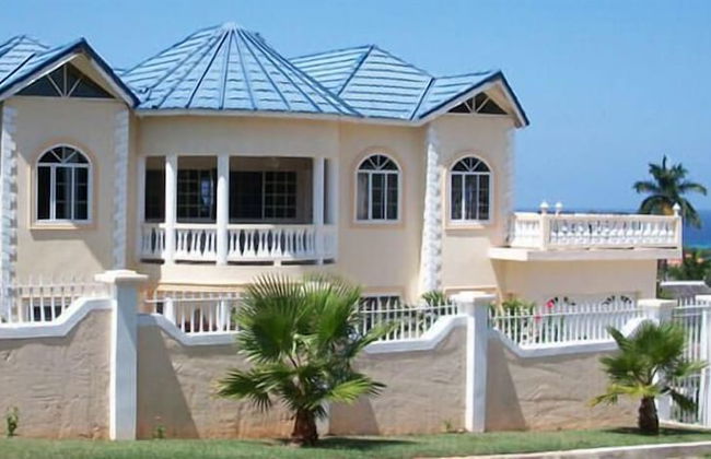 Celebrity Villa Jamaica - Photo 66